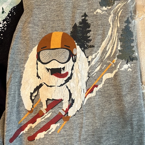 3 Tommy Bahama Shirts, size 3-4 - Picture 3 of 7